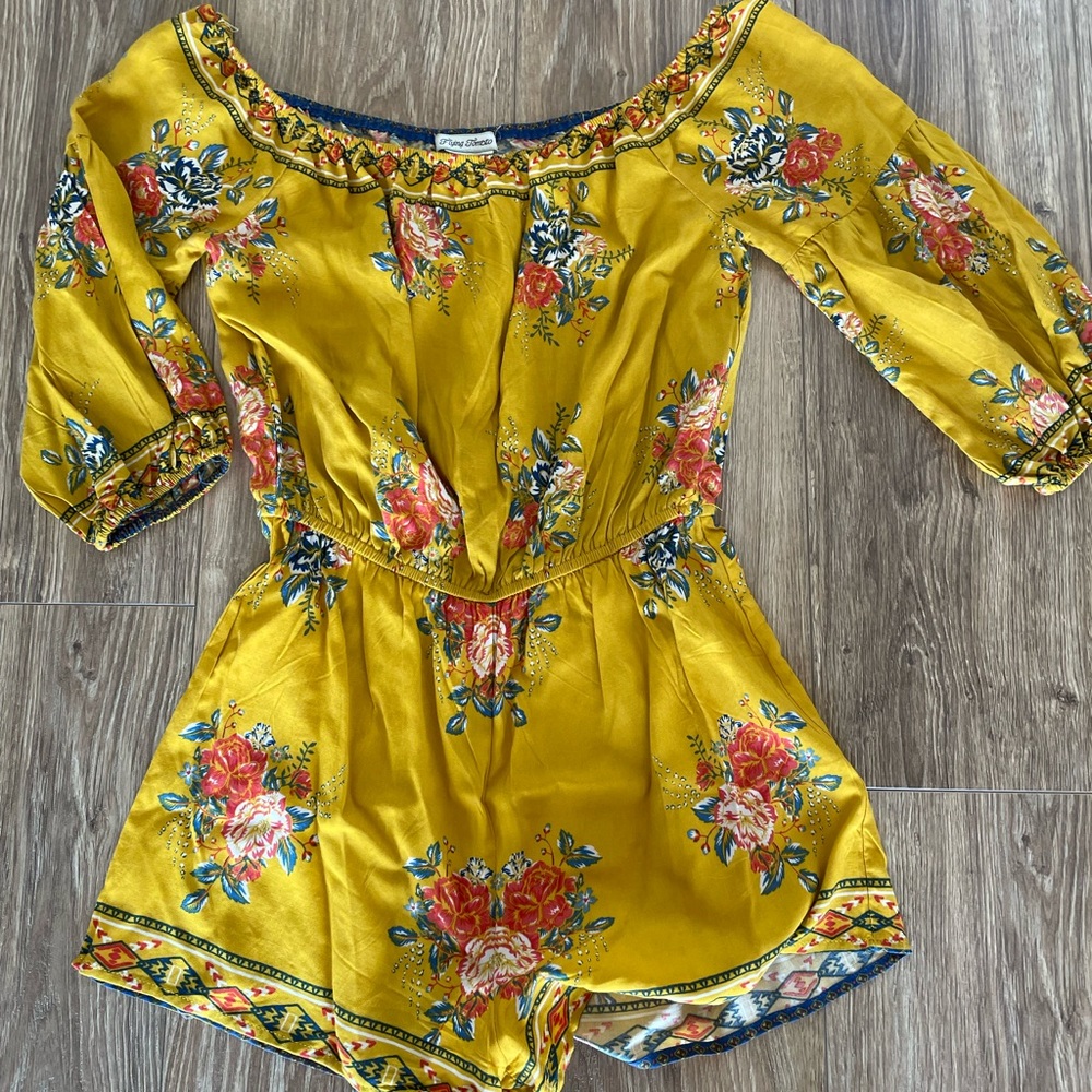 Like new Romper
